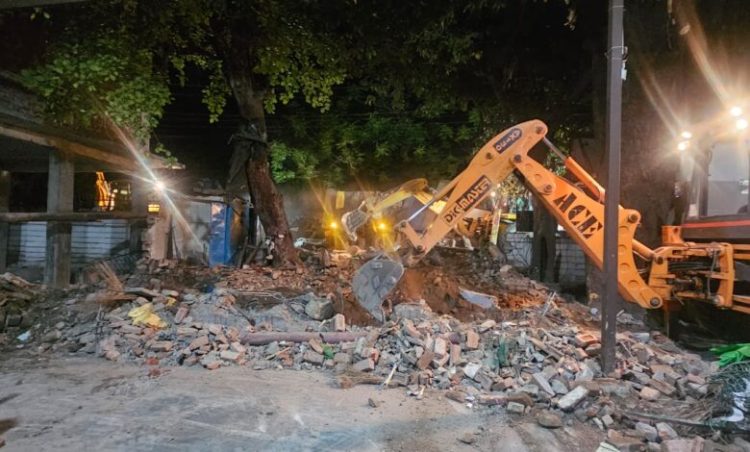 बुल्डोज़र